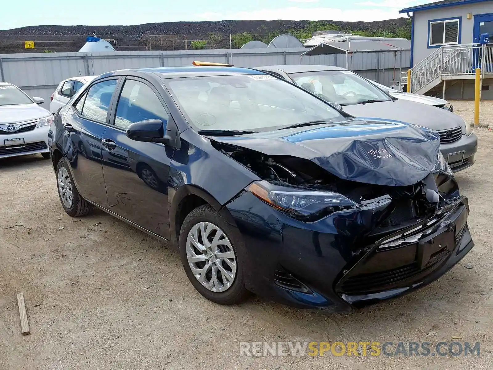 1 Photograph of a damaged car 5YFBURHE7KP909010 TOYOTA COROLLA 2019