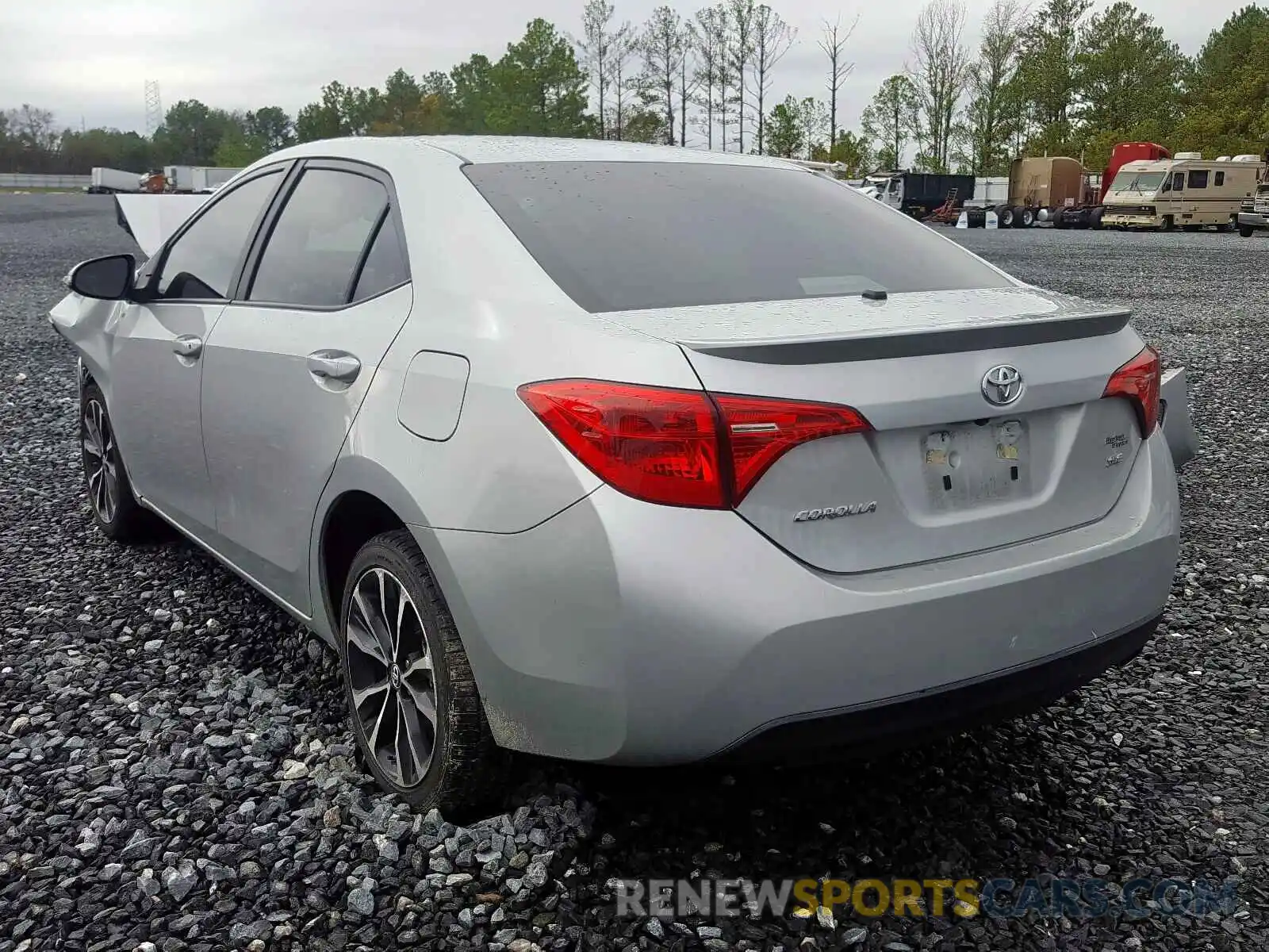 3 Photograph of a damaged car 5YFBURHE7KP909198 TOYOTA COROLLA 2019