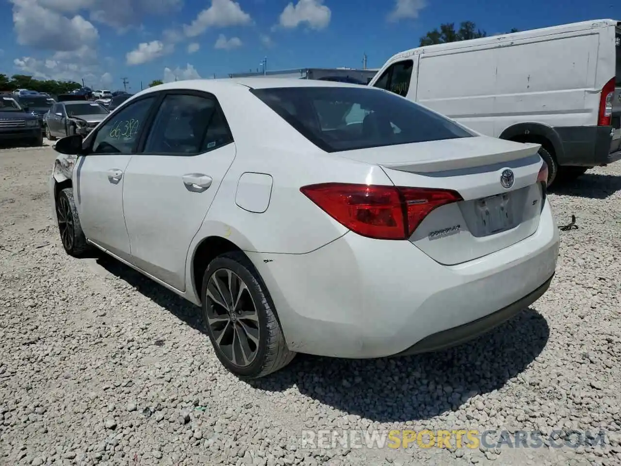 3 Photograph of a damaged car 5YFBURHE7KP909945 TOYOTA COROLLA 2019