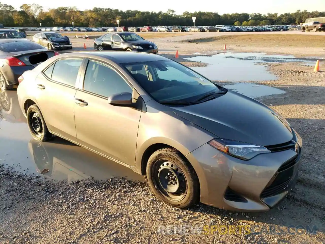 1 Photograph of a damaged car 5YFBURHE7KP910058 TOYOTA COROLLA 2019