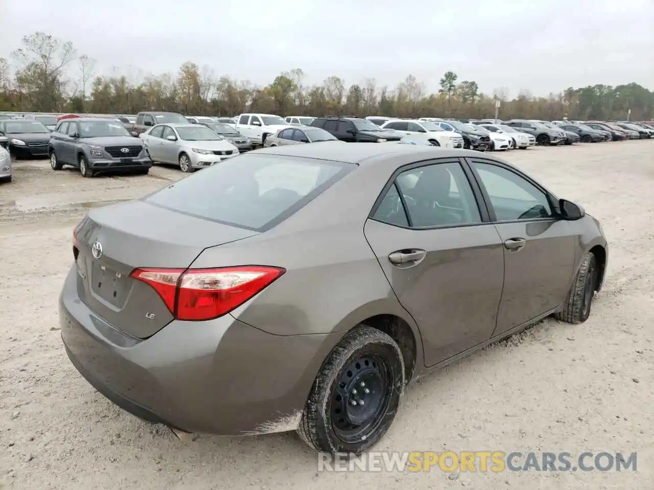 4 Photograph of a damaged car 5YFBURHE7KP910058 TOYOTA COROLLA 2019