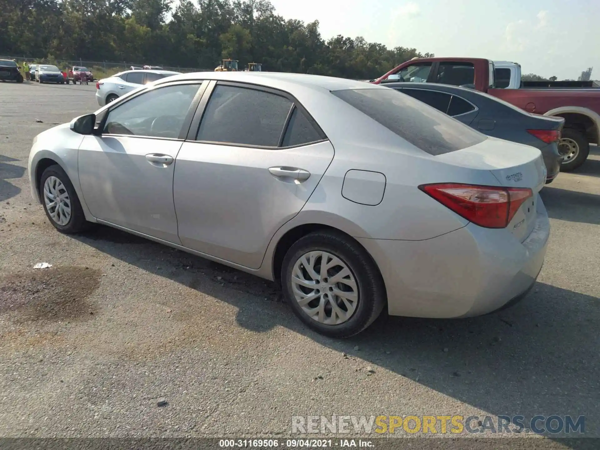 3 Photograph of a damaged car 5YFBURHE7KP910559 TOYOTA COROLLA 2019