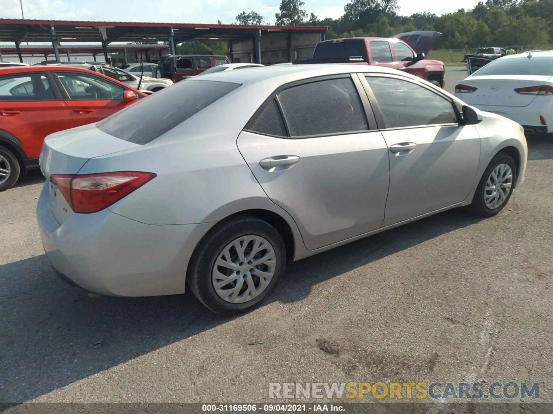 4 Photograph of a damaged car 5YFBURHE7KP910559 TOYOTA COROLLA 2019