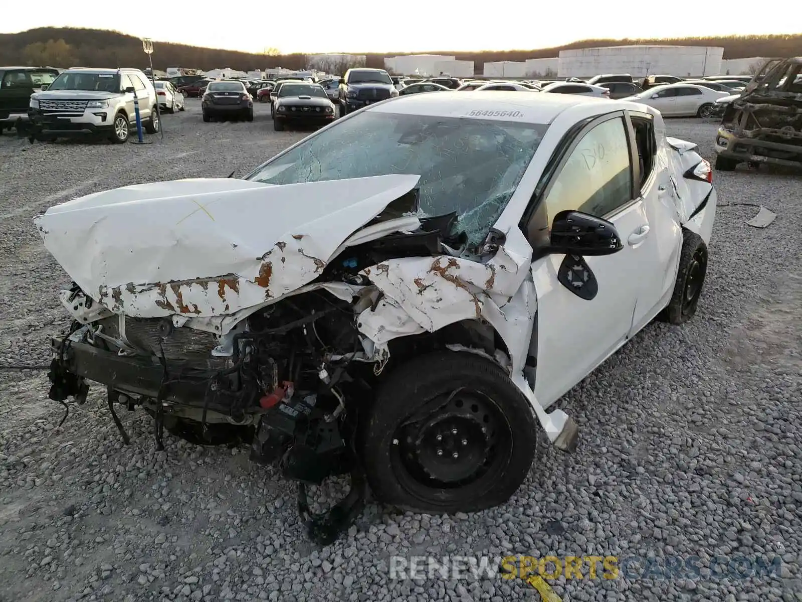 2 Photograph of a damaged car 5YFBURHE7KP910996 TOYOTA COROLLA 2019