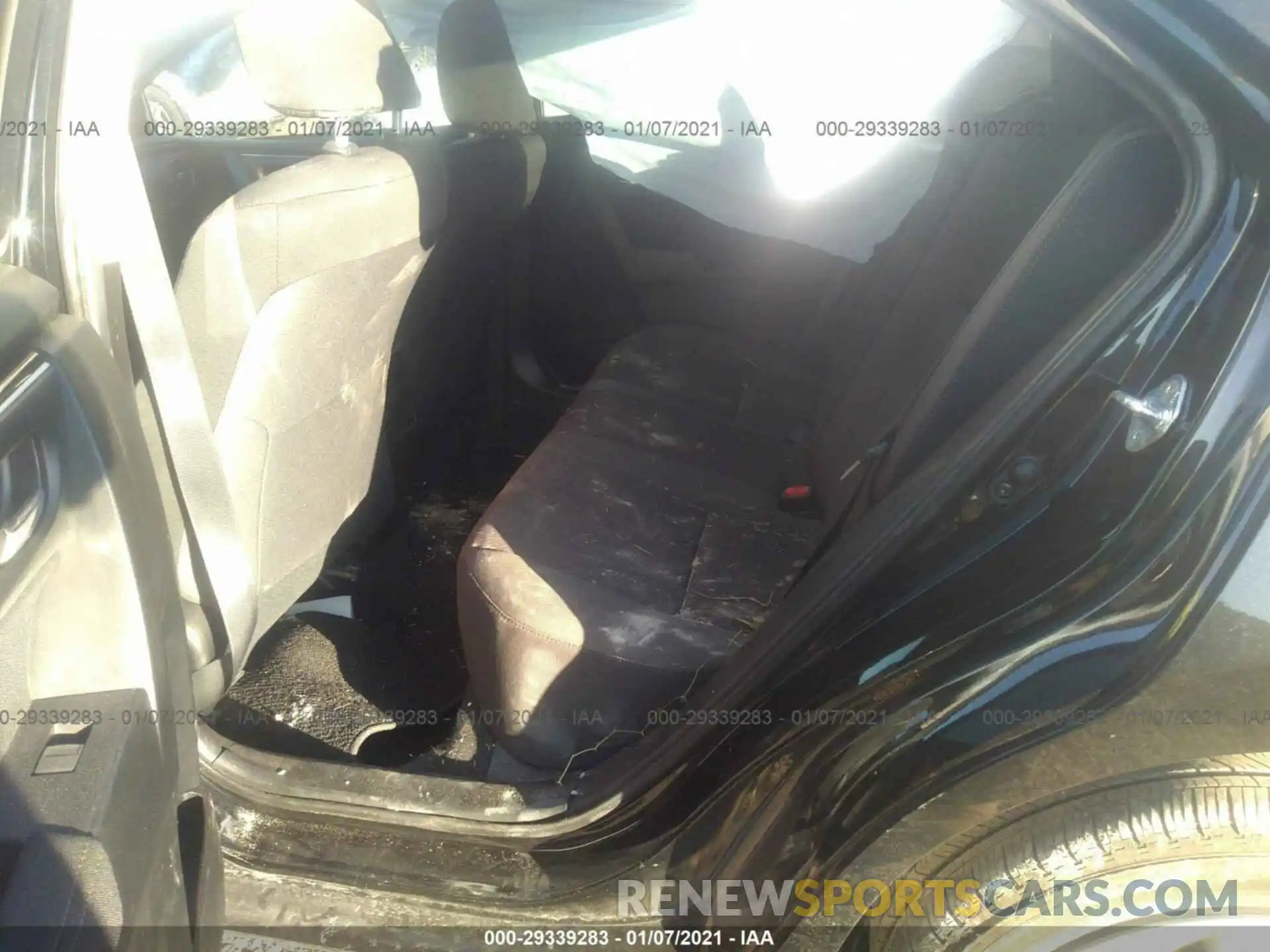 8 Photograph of a damaged car 5YFBURHE7KP911372 TOYOTA COROLLA 2019