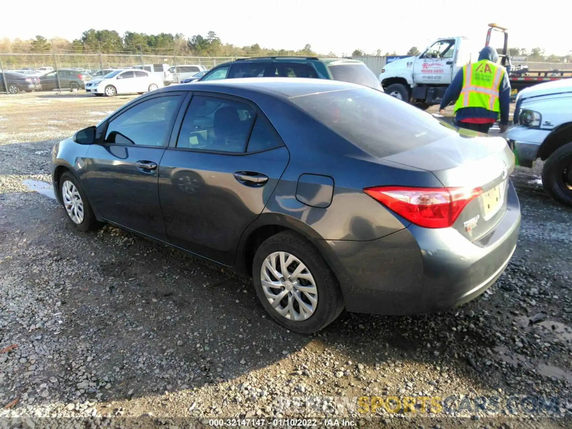 3 Photograph of a damaged car 5YFBURHE7KP912974 TOYOTA COROLLA 2019