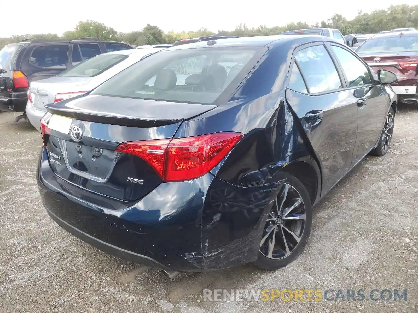 4 Photograph of a damaged car 5YFBURHE7KP913218 TOYOTA COROLLA 2019