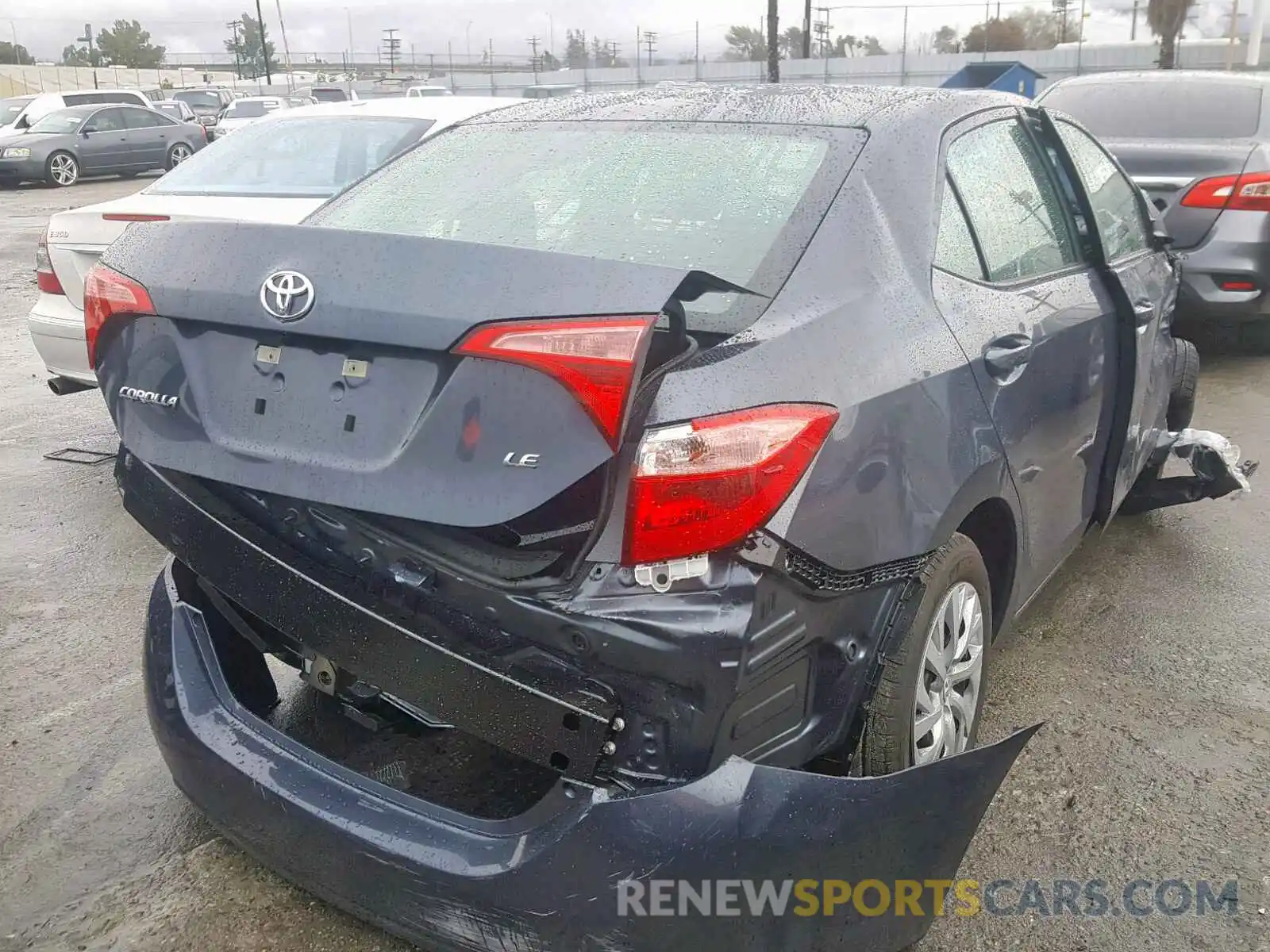 4 Photograph of a damaged car 5YFBURHE7KP913946 TOYOTA COROLLA 2019