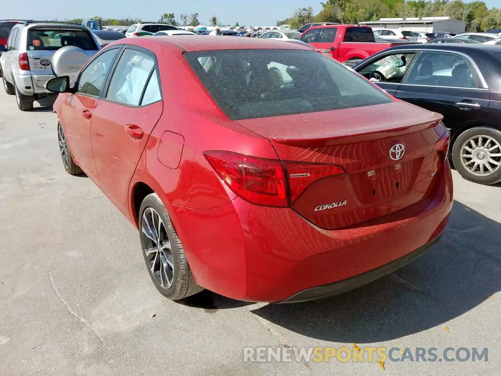 3 Photograph of a damaged car 5YFBURHE7KP914031 TOYOTA COROLLA 2019