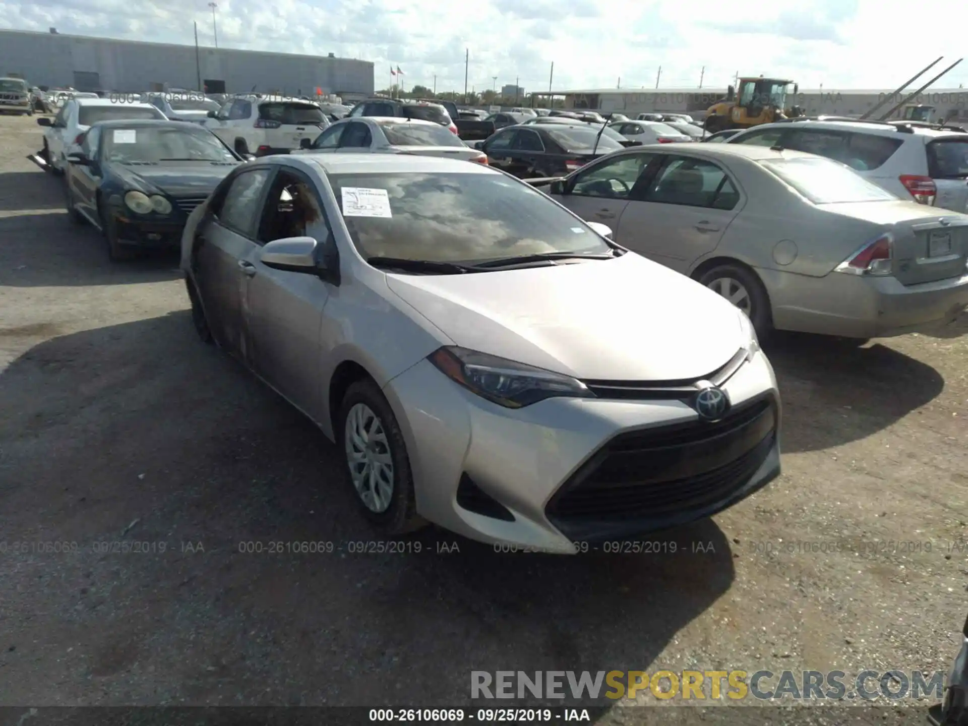 1 Photograph of a damaged car 5YFBURHE7KP914479 TOYOTA COROLLA 2019