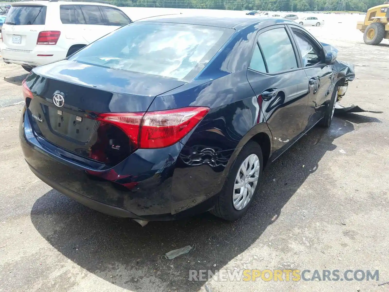 4 Photograph of a damaged car 5YFBURHE7KP915244 TOYOTA COROLLA 2019