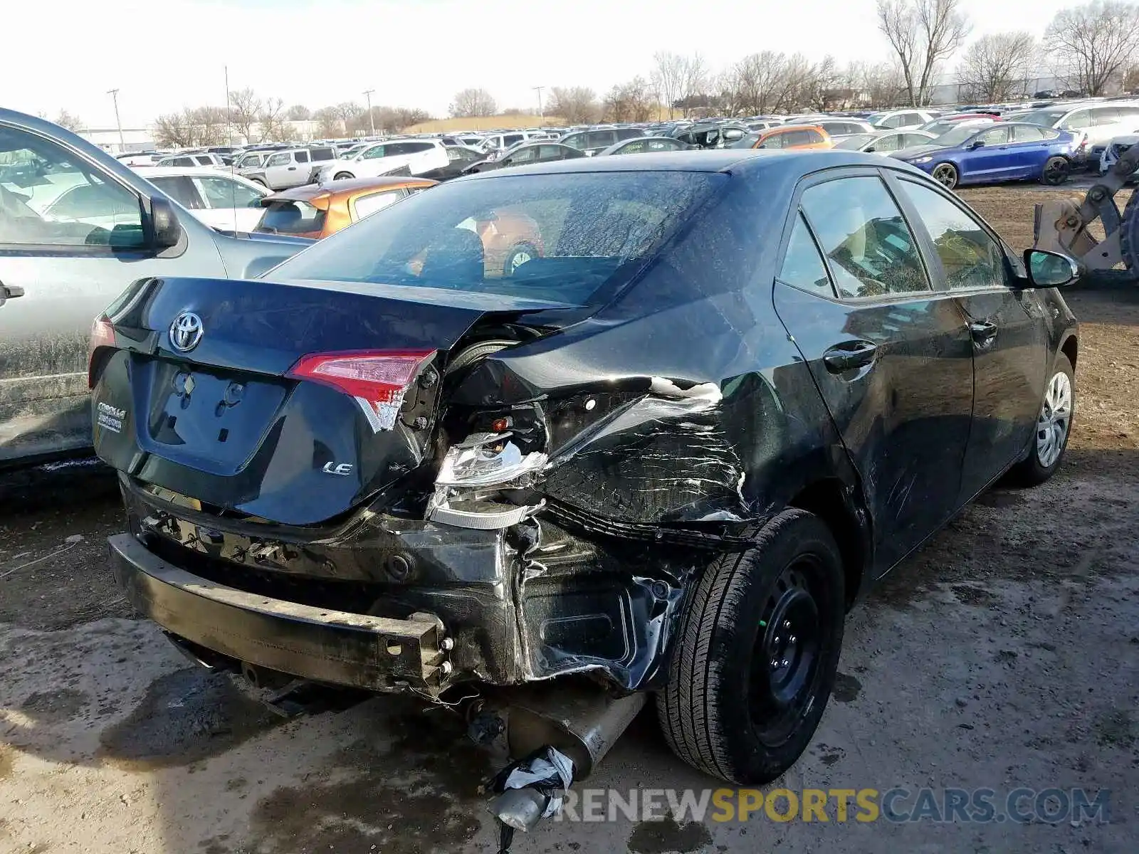 4 Photograph of a damaged car 5YFBURHE7KP916135 TOYOTA COROLLA 2019