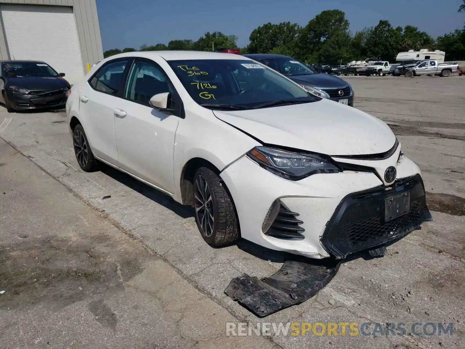 1 Photograph of a damaged car 5YFBURHE7KP916796 TOYOTA COROLLA 2019