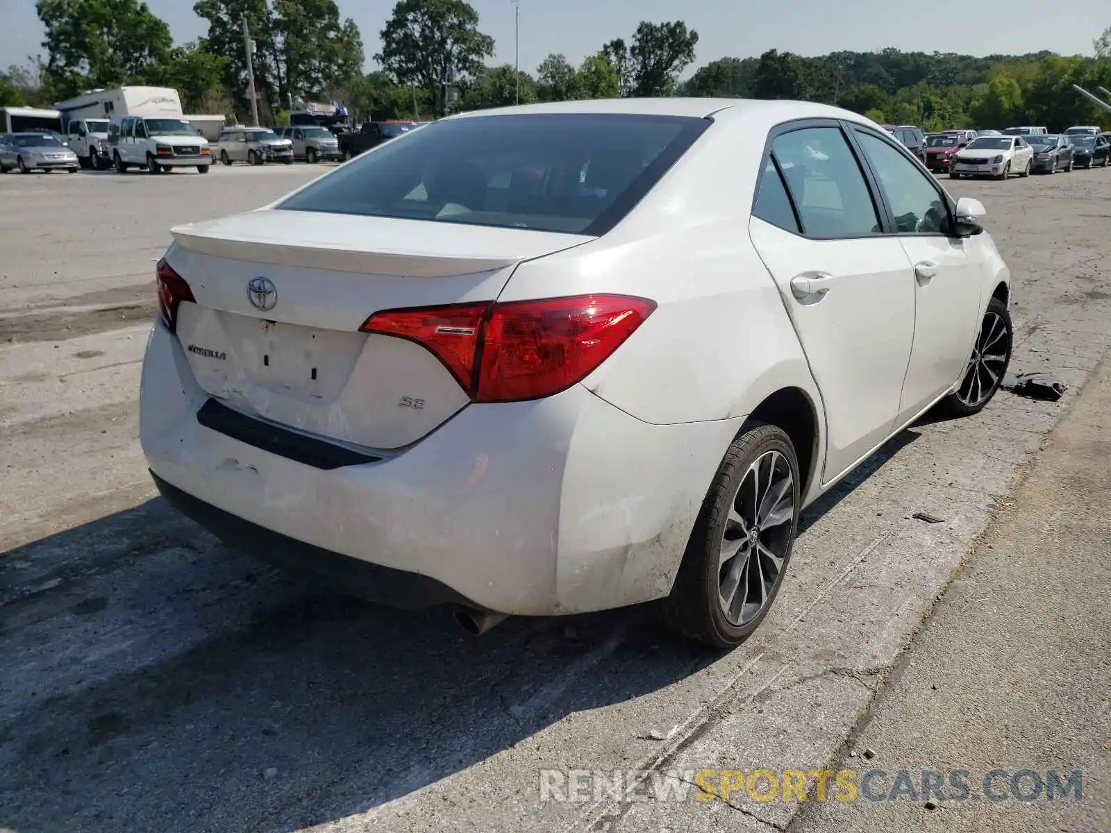 4 Photograph of a damaged car 5YFBURHE7KP916796 TOYOTA COROLLA 2019