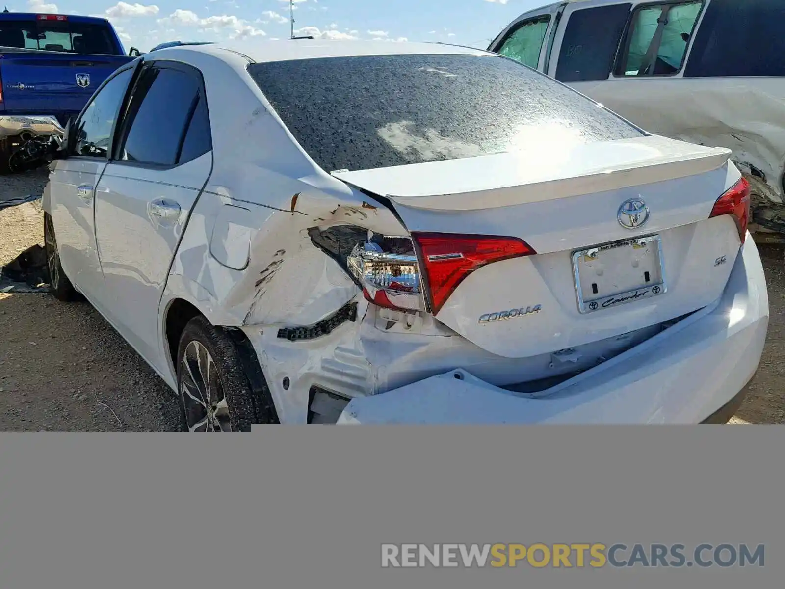 3 Photograph of a damaged car 5YFBURHE7KP916801 TOYOTA COROLLA 2019