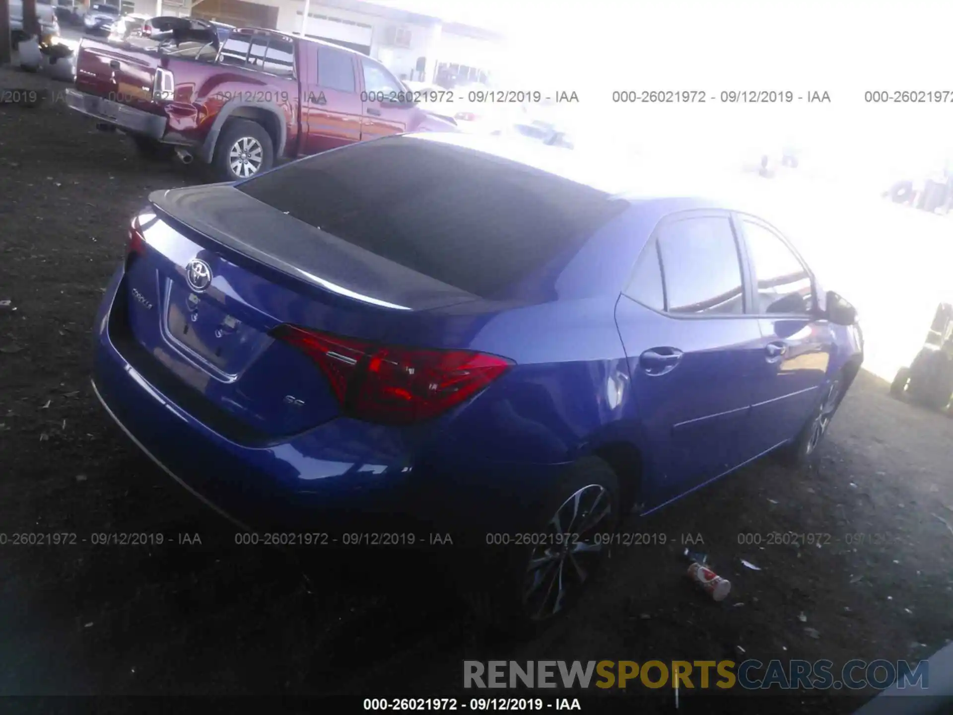 4 Photograph of a damaged car 5YFBURHE7KP916944 TOYOTA COROLLA 2019