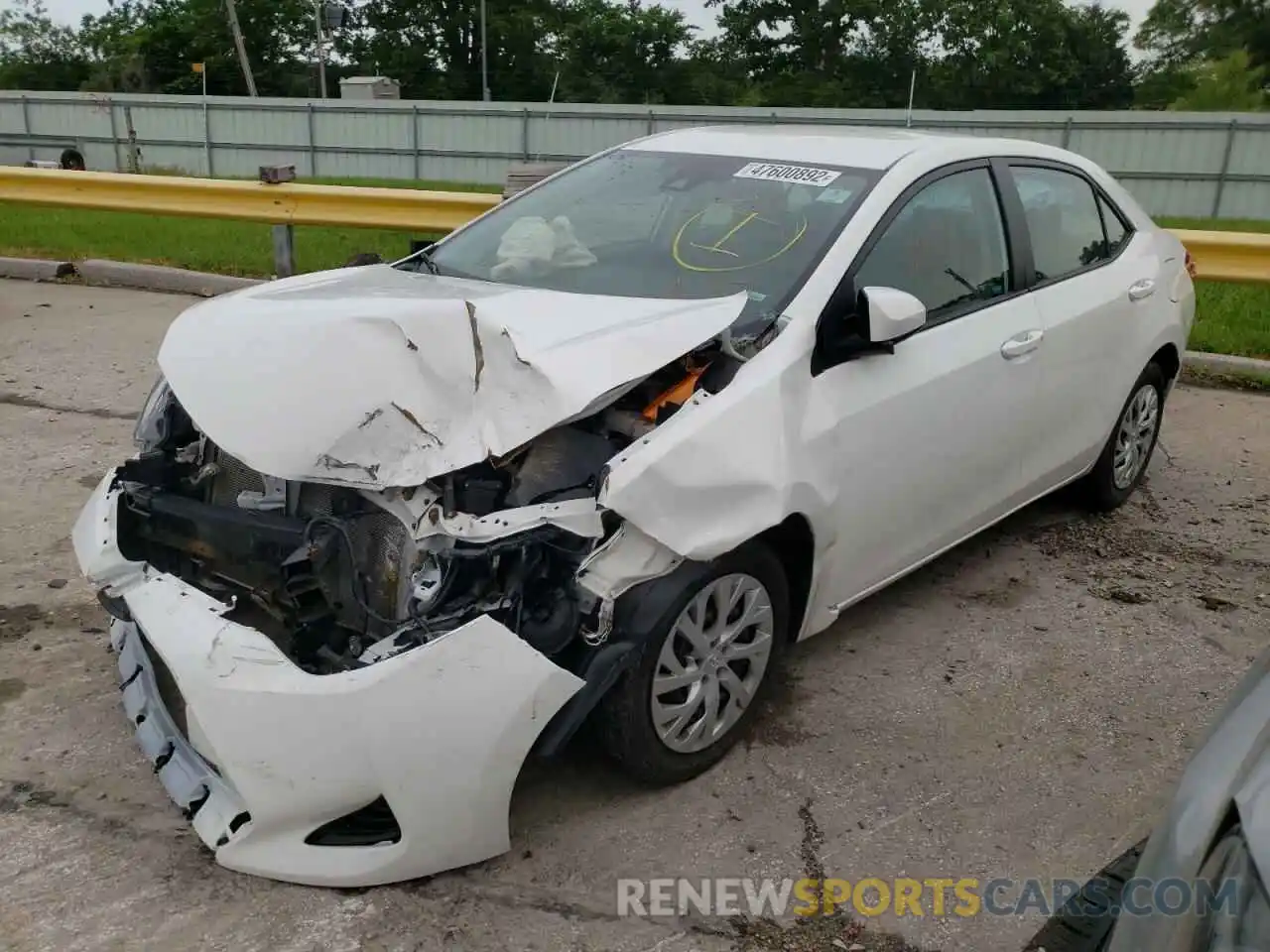 2 Photograph of a damaged car 5YFBURHE7KP918189 TOYOTA COROLLA 2019