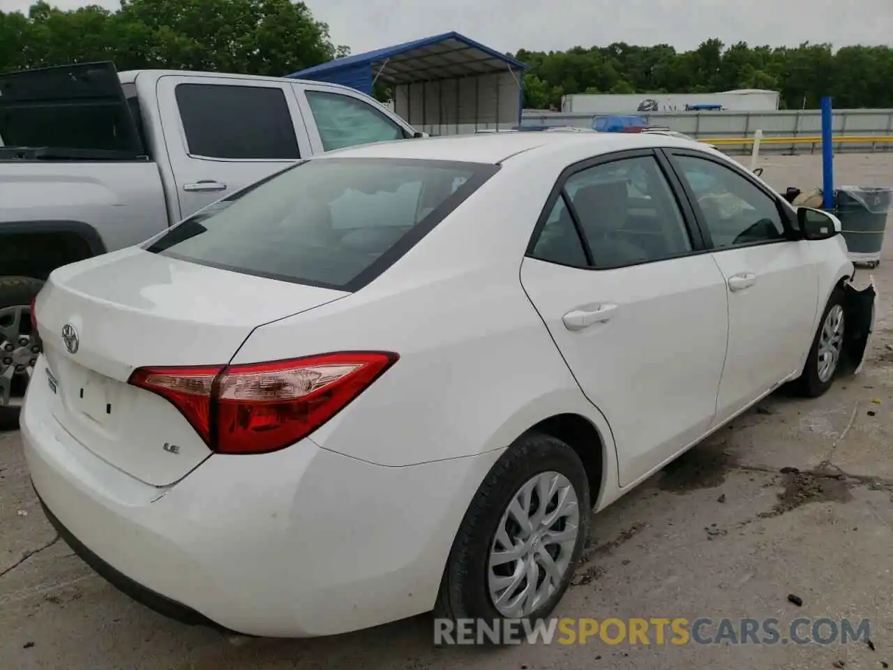 4 Photograph of a damaged car 5YFBURHE7KP918189 TOYOTA COROLLA 2019