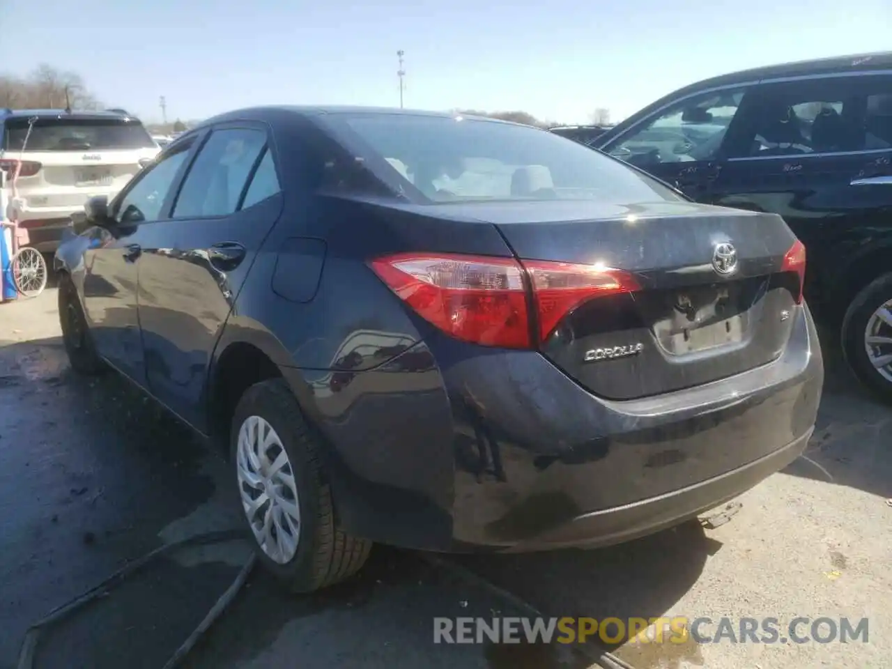 3 Photograph of a damaged car 5YFBURHE7KP919097 TOYOTA COROLLA 2019