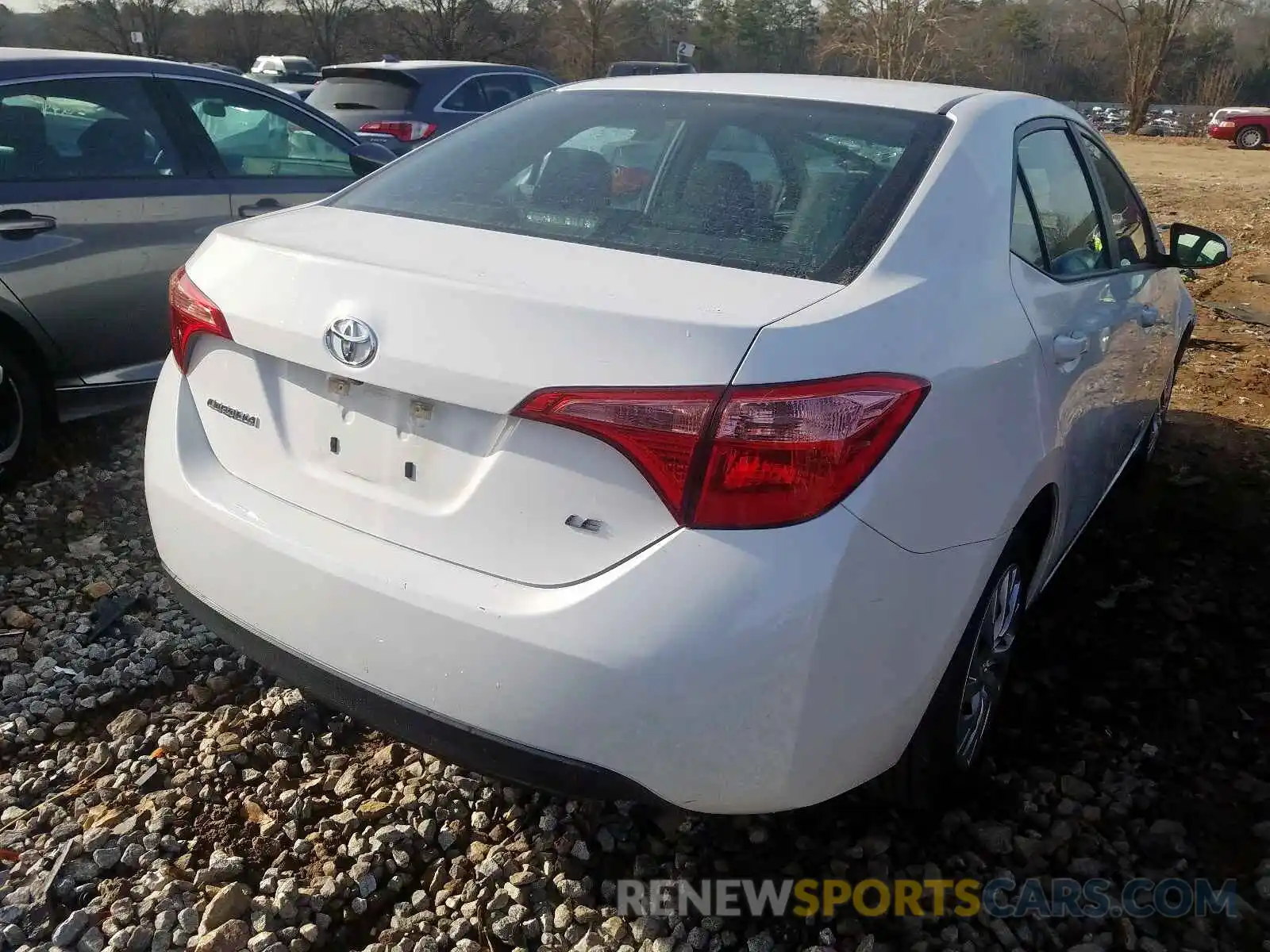 4 Photograph of a damaged car 5YFBURHE7KP919312 TOYOTA COROLLA 2019