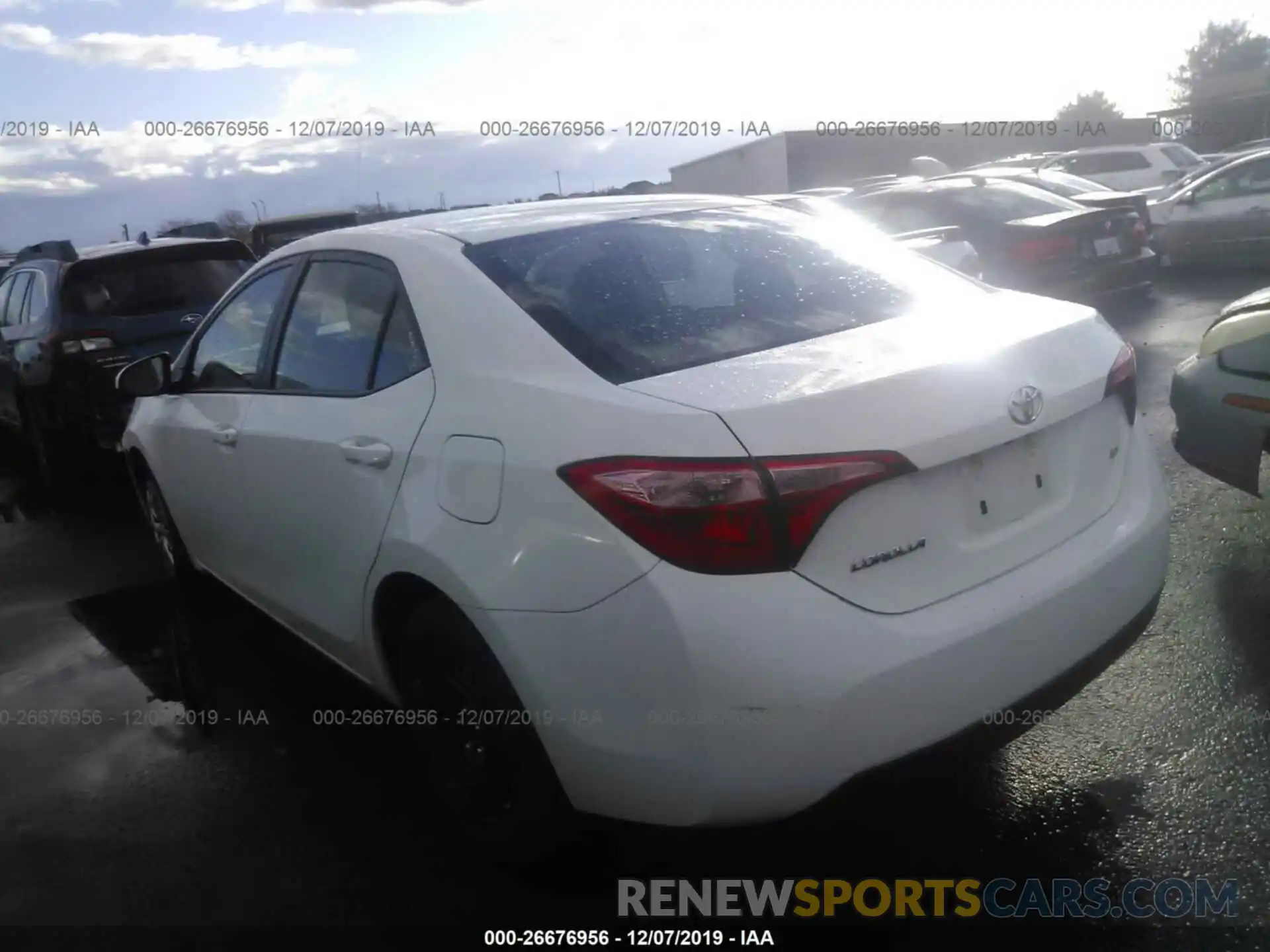 3 Photograph of a damaged car 5YFBURHE7KP920377 TOYOTA COROLLA 2019