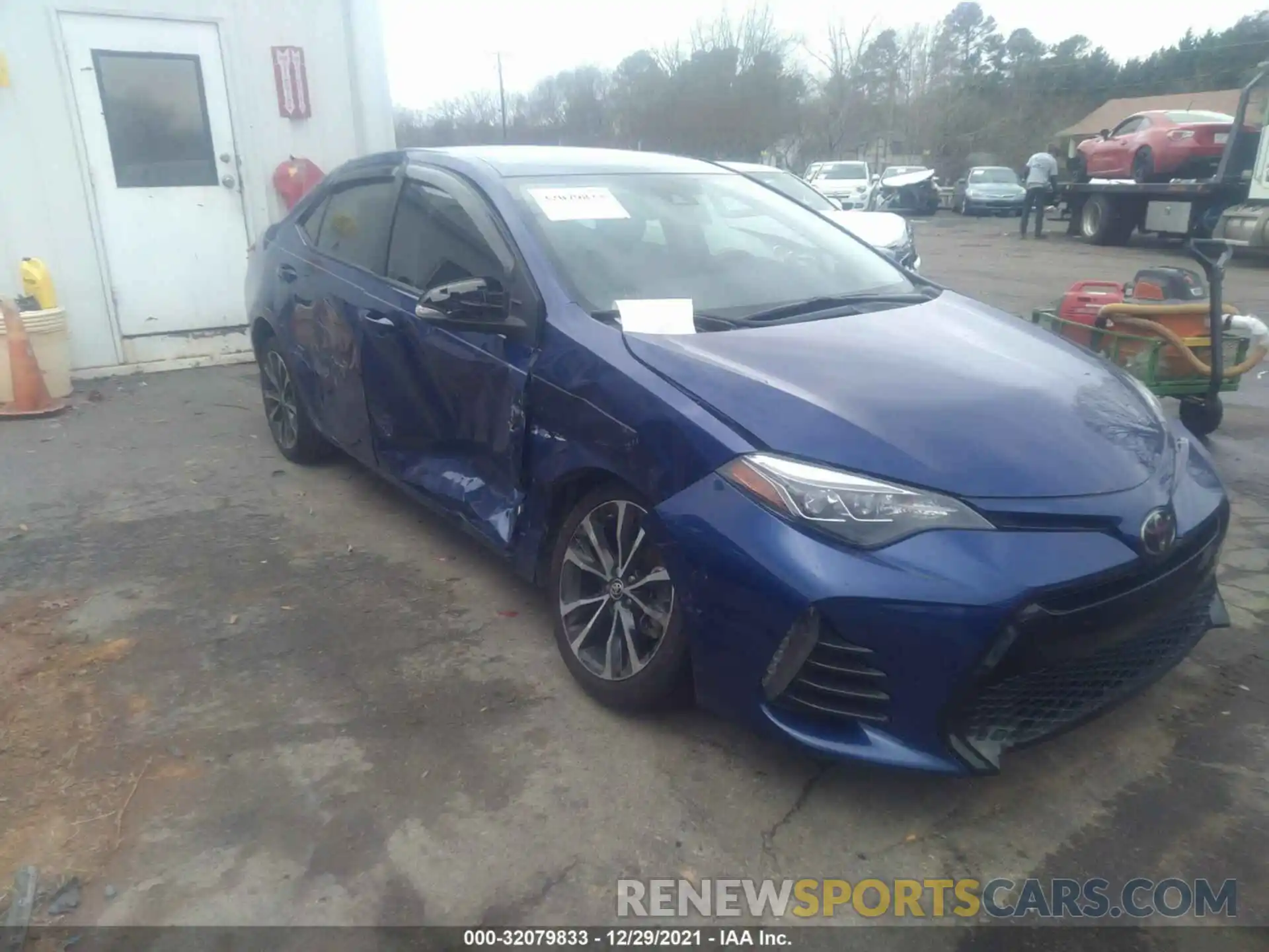 1 Photograph of a damaged car 5YFBURHE7KP920427 TOYOTA COROLLA 2019