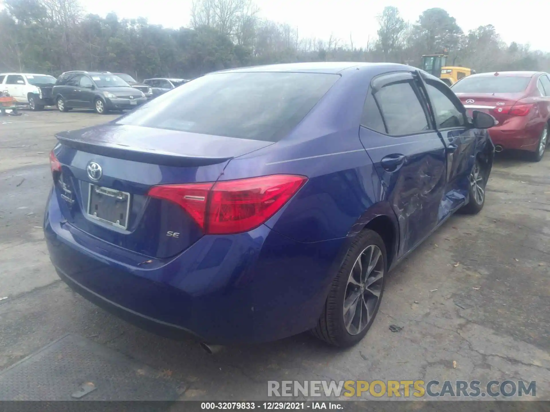 4 Photograph of a damaged car 5YFBURHE7KP920427 TOYOTA COROLLA 2019