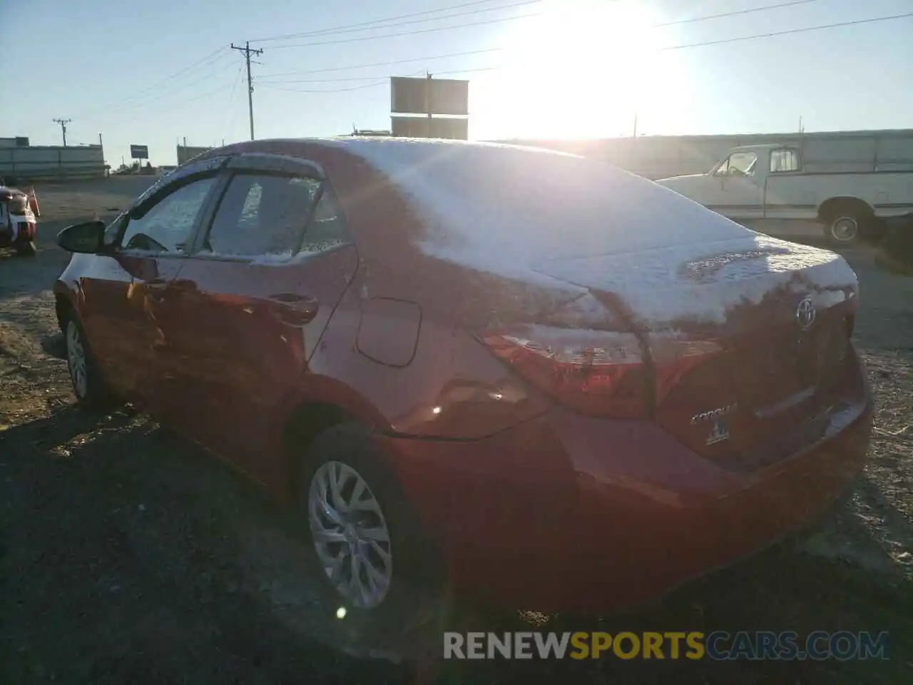 3 Photograph of a damaged car 5YFBURHE7KP920475 TOYOTA COROLLA 2019