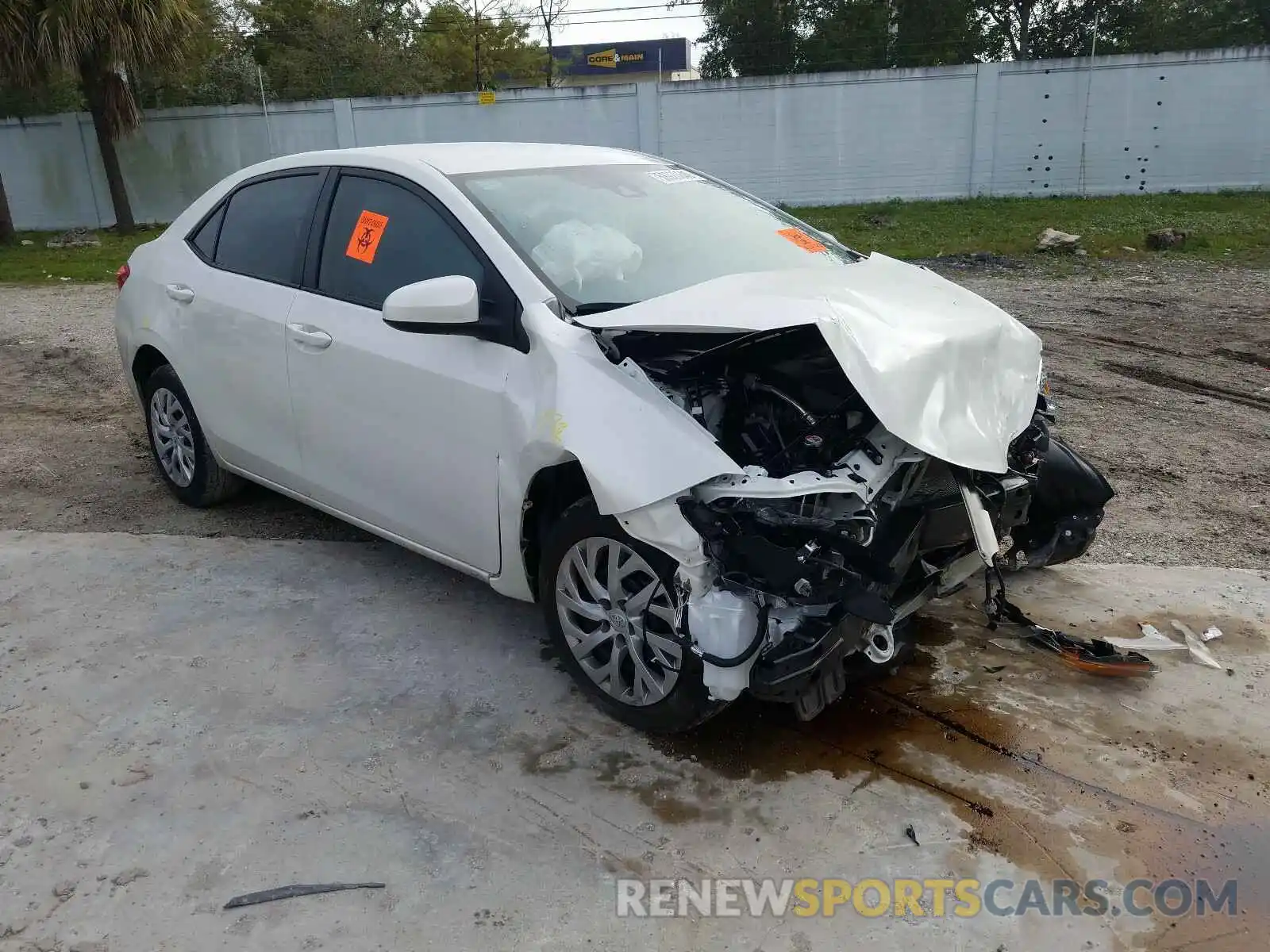 1 Photograph of a damaged car 5YFBURHE7KP921092 TOYOTA COROLLA 2019