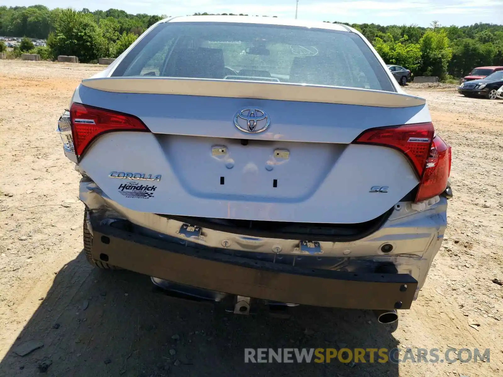 9 Photograph of a damaged car 5YFBURHE7KP921478 TOYOTA COROLLA 2019