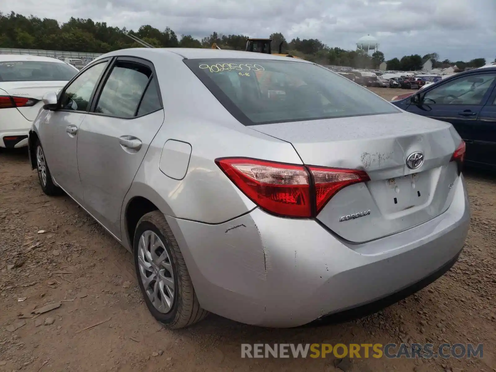 3 Photograph of a damaged car 5YFBURHE7KP921710 TOYOTA COROLLA 2019