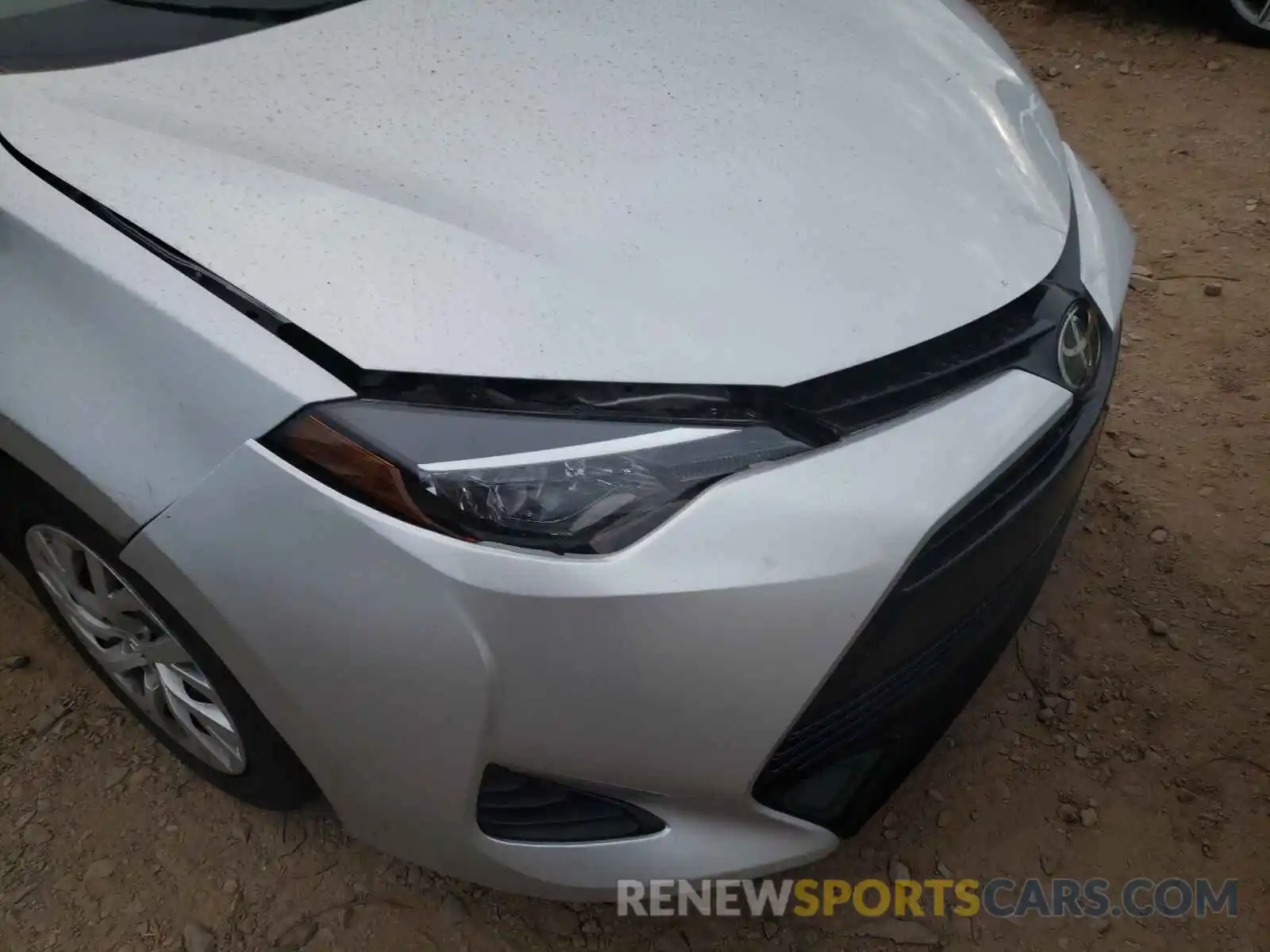 9 Photograph of a damaged car 5YFBURHE7KP921710 TOYOTA COROLLA 2019