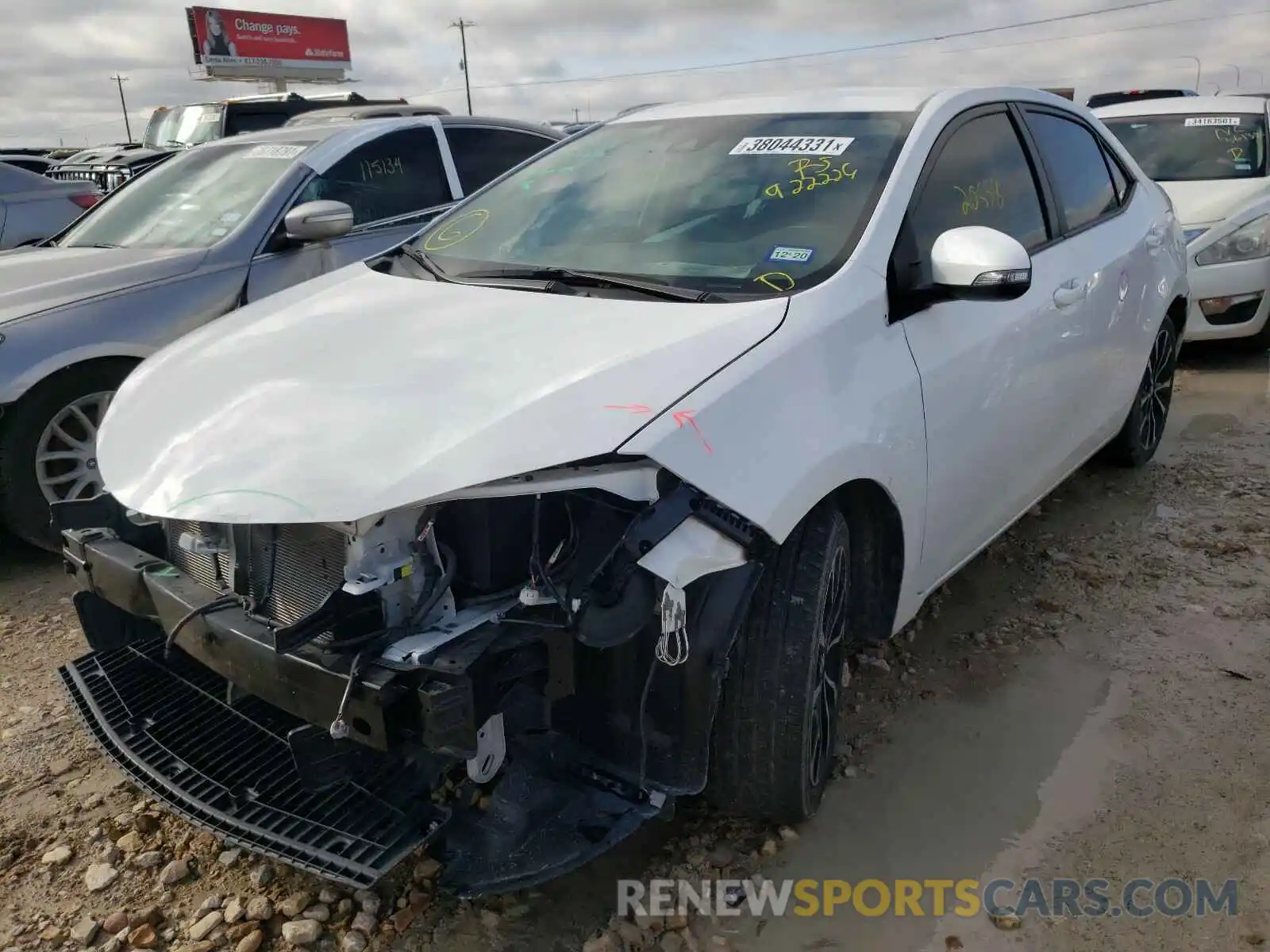 2 Photograph of a damaged car 5YFBURHE7KP922226 TOYOTA COROLLA 2019