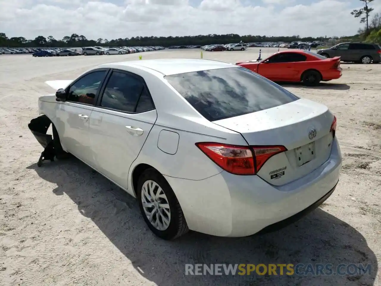 3 Photograph of a damaged car 5YFBURHE7KP922887 TOYOTA COROLLA 2019