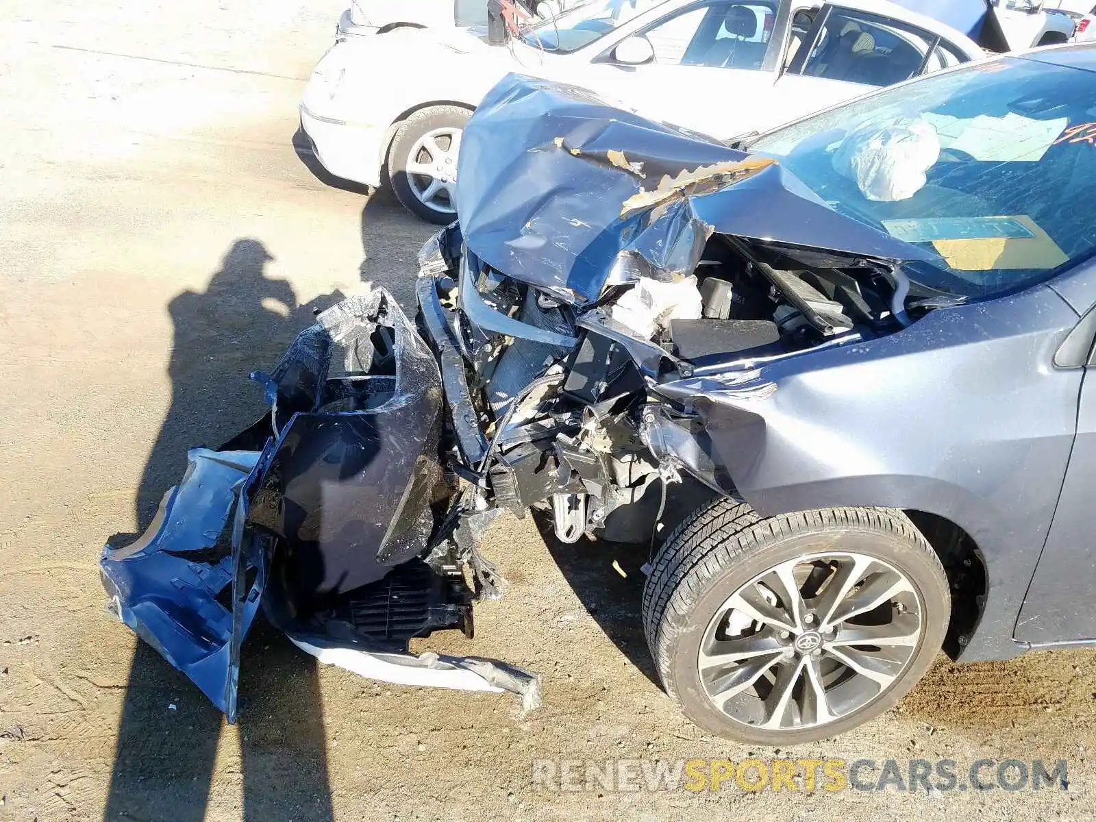 9 Photograph of a damaged car 5YFBURHE7KP923294 TOYOTA COROLLA 2019