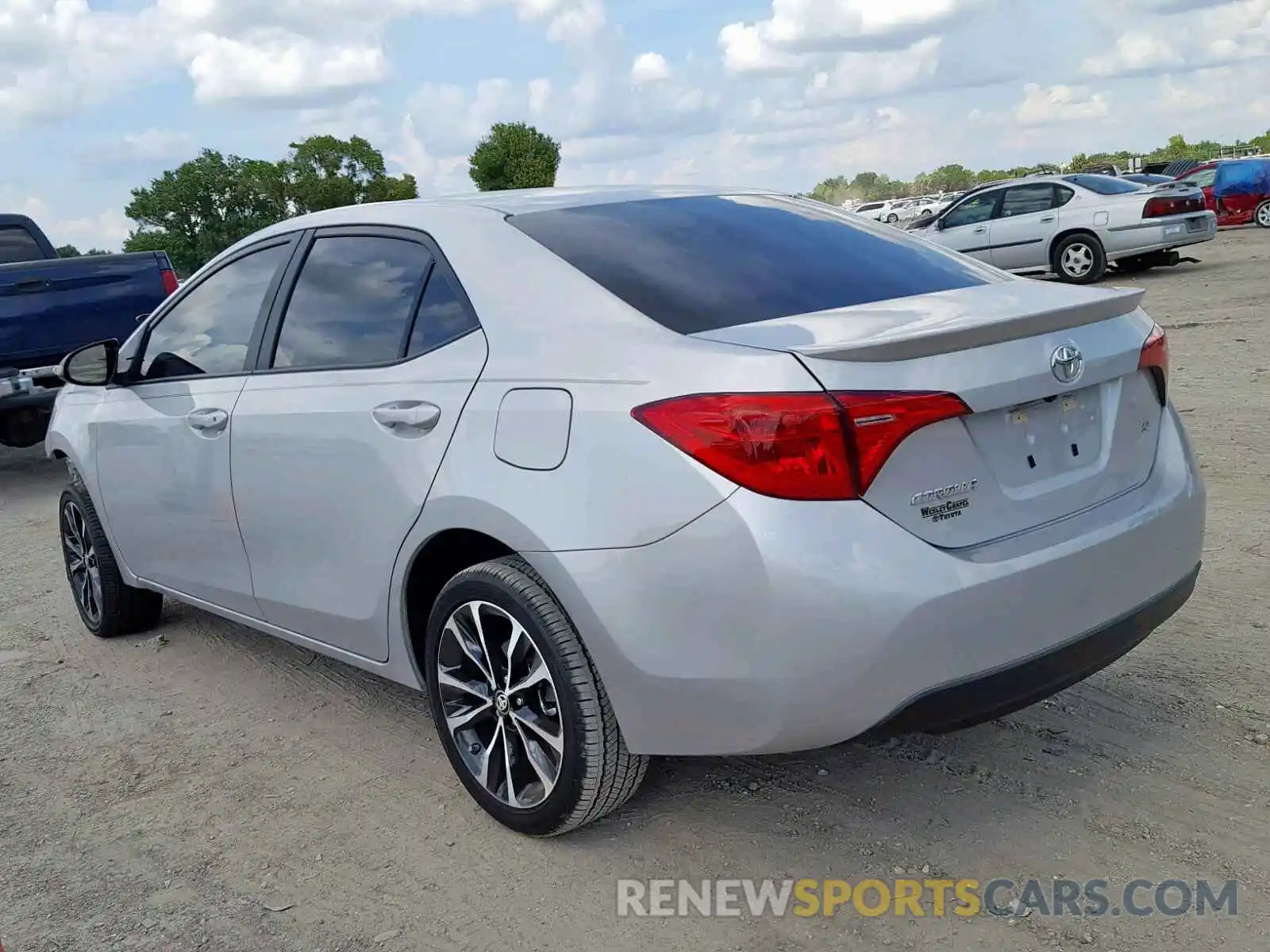 3 Photograph of a damaged car 5YFBURHE7KP923571 TOYOTA COROLLA 2019