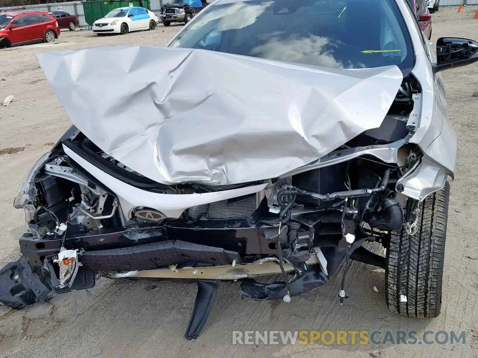 9 Photograph of a damaged car 5YFBURHE7KP923571 TOYOTA COROLLA 2019