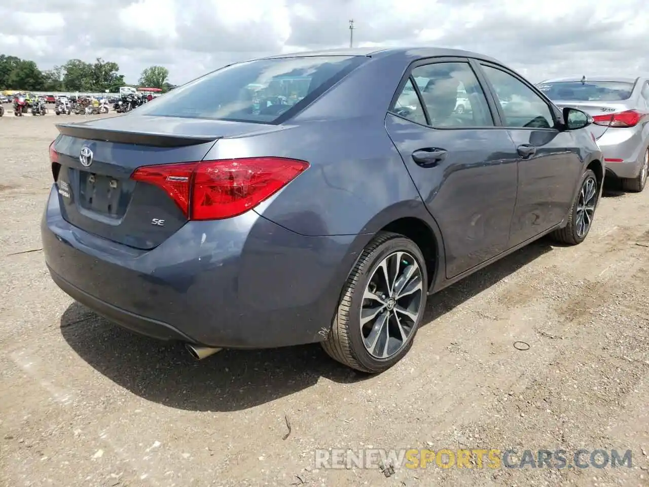 4 Photograph of a damaged car 5YFBURHE7KP923599 TOYOTA COROLLA 2019