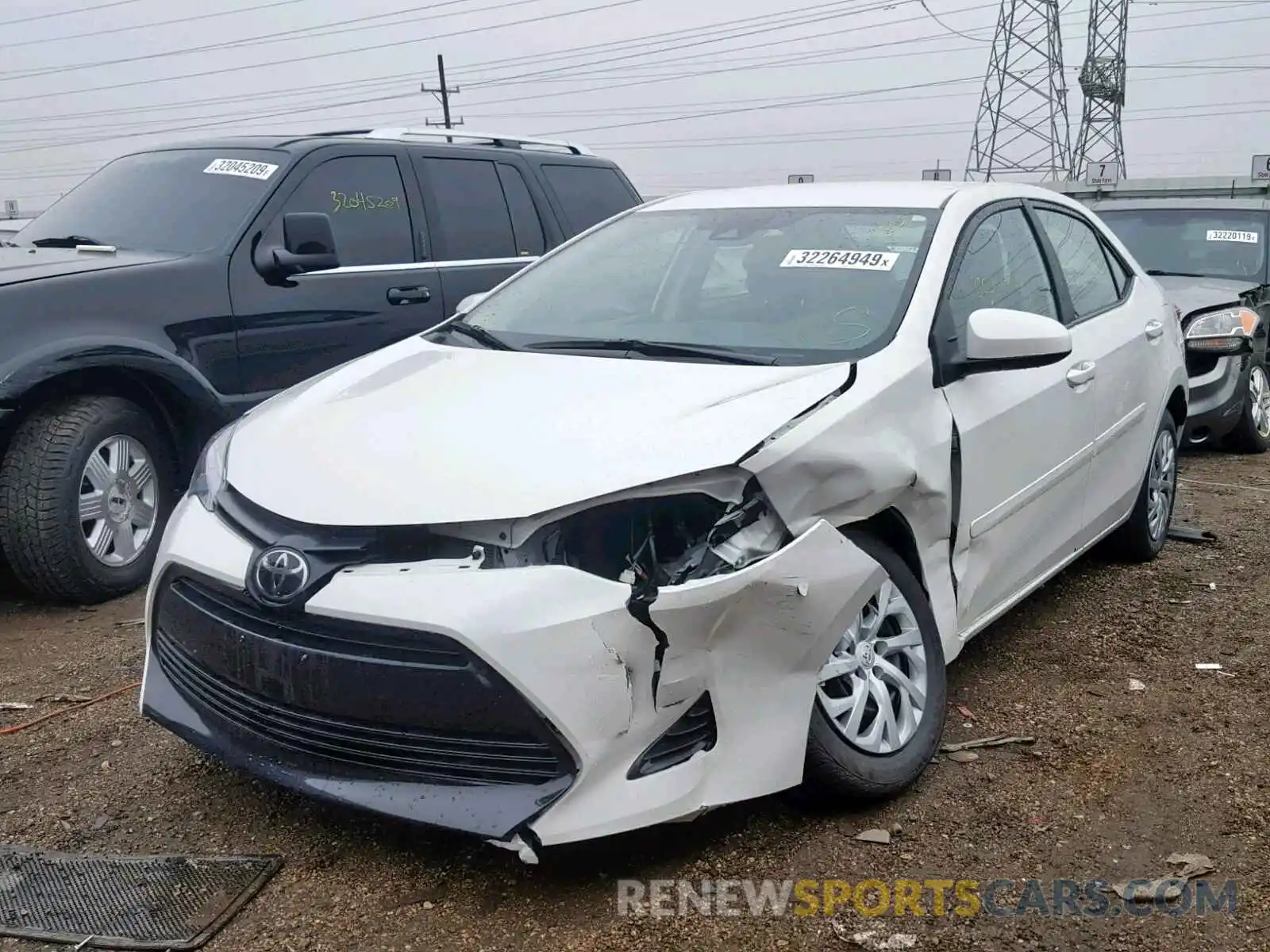 2 Photograph of a damaged car 5YFBURHE7KP923845 TOYOTA COROLLA 2019