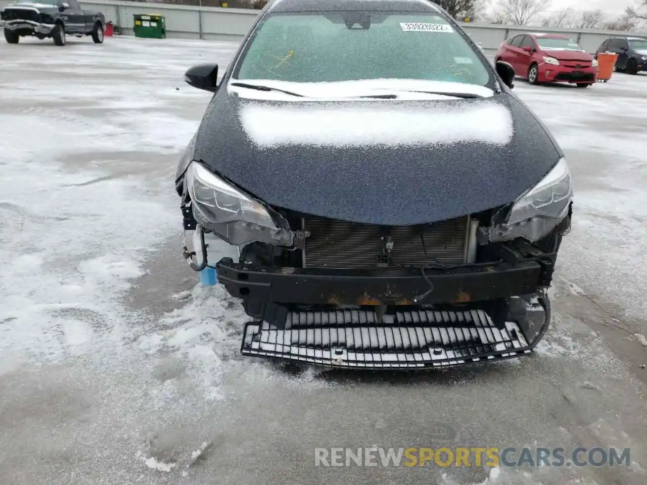 9 Photograph of a damaged car 5YFBURHE7KP923943 TOYOTA COROLLA 2019