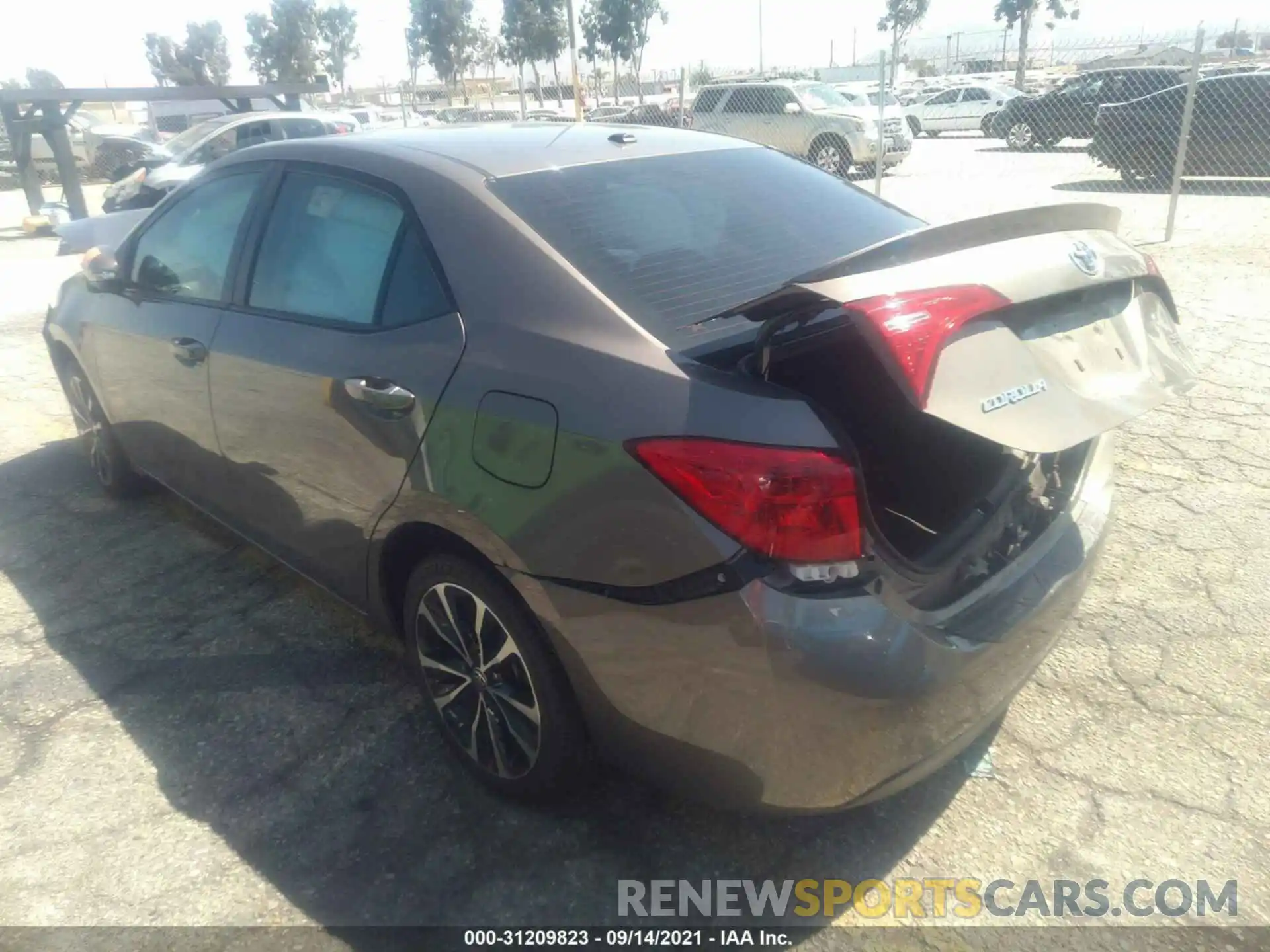 3 Photograph of a damaged car 5YFBURHE7KP924591 TOYOTA COROLLA 2019