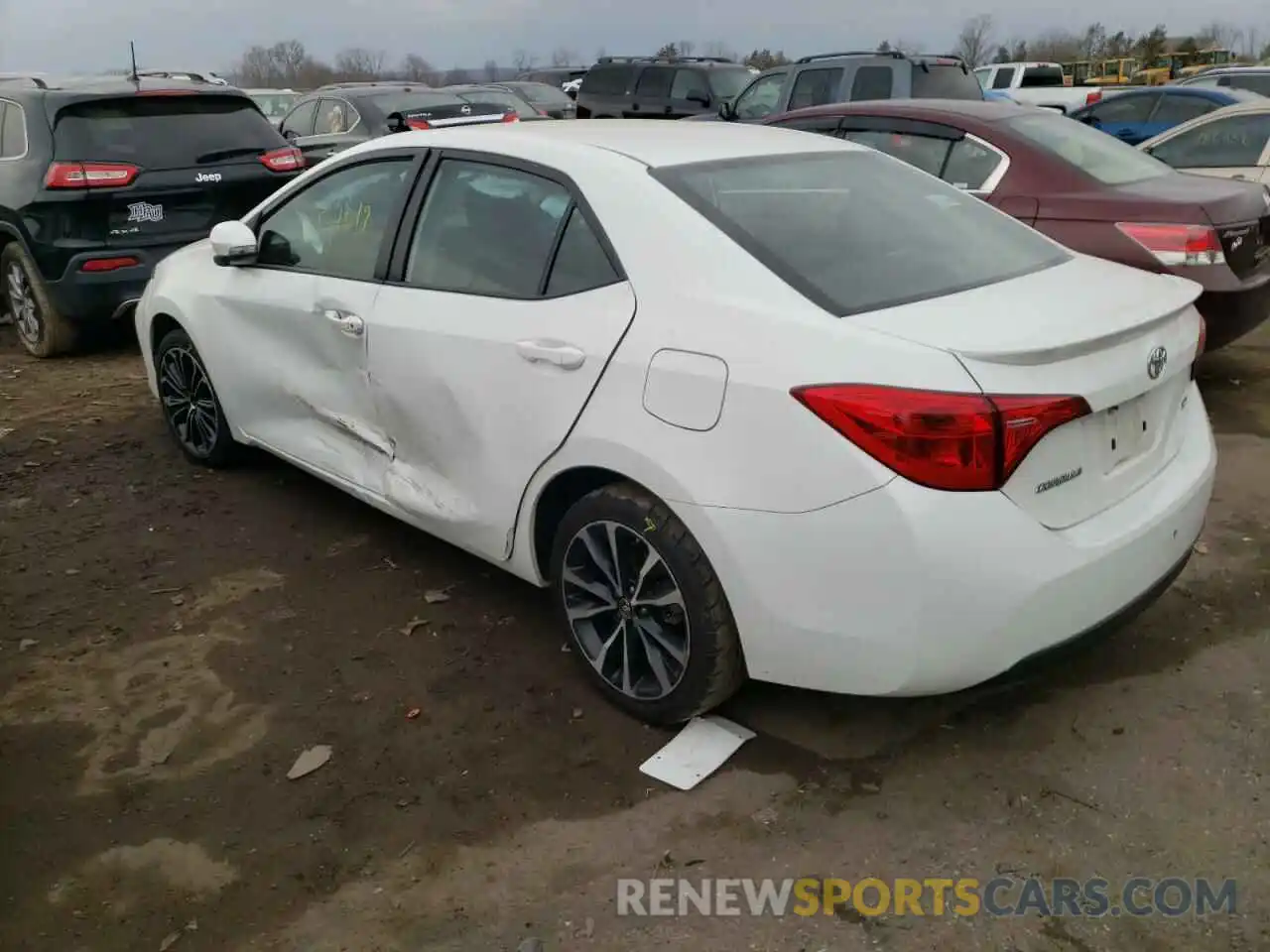 3 Photograph of a damaged car 5YFBURHE7KP924767 TOYOTA COROLLA 2019