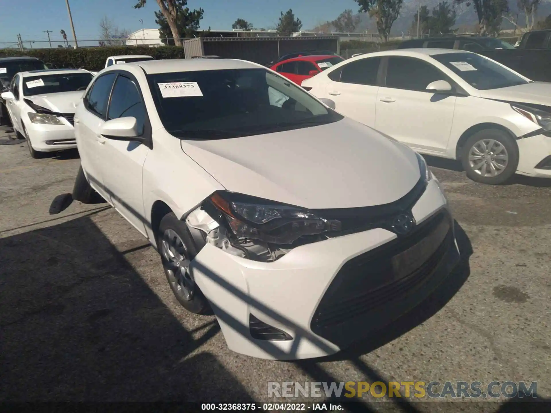 1 Photograph of a damaged car 5YFBURHE7KP925644 TOYOTA COROLLA 2019