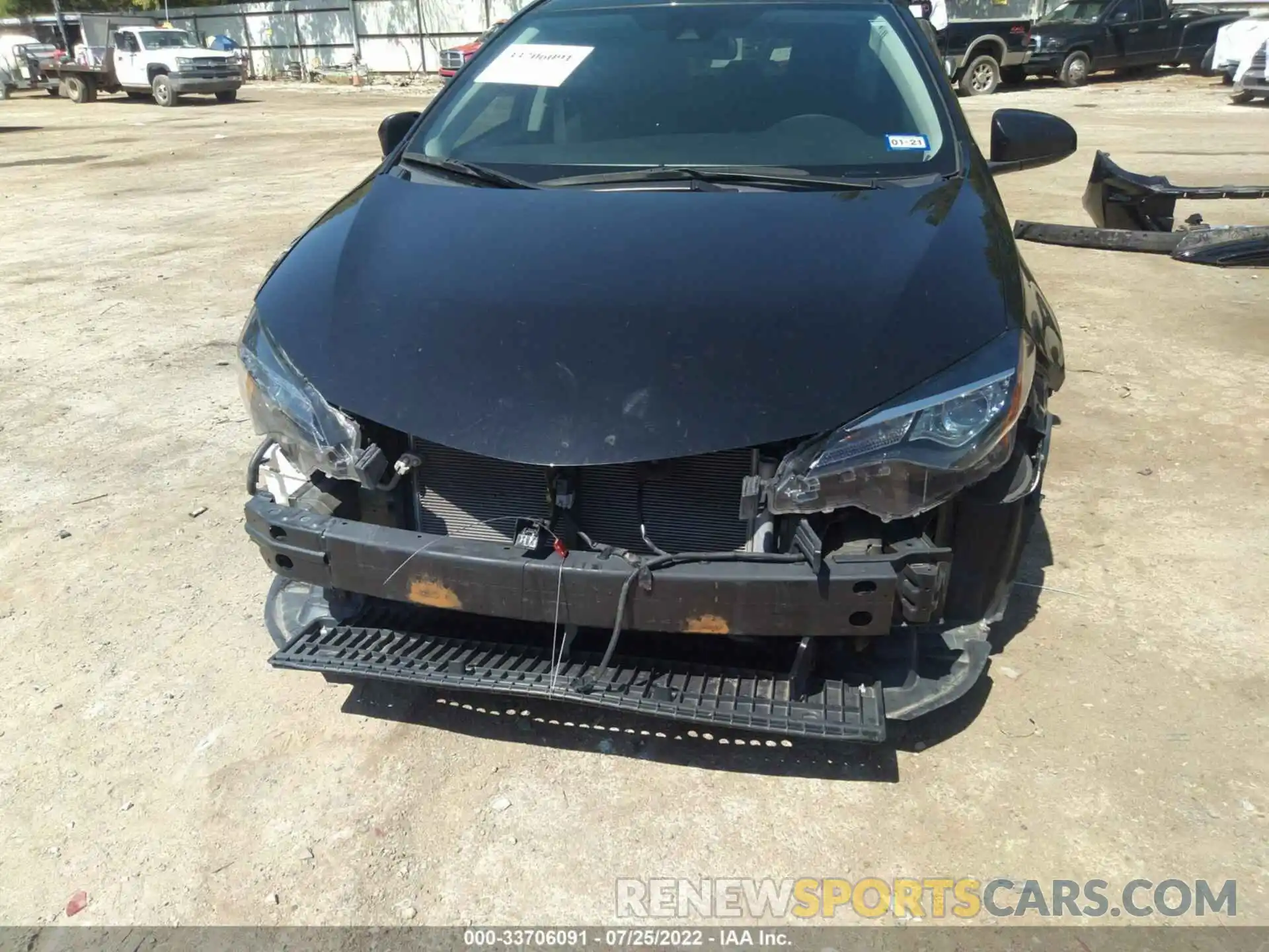 6 Photograph of a damaged car 5YFBURHE7KP926003 TOYOTA COROLLA 2019