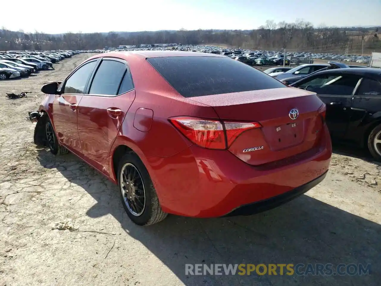 3 Photograph of a damaged car 5YFBURHE7KP927068 TOYOTA COROLLA 2019