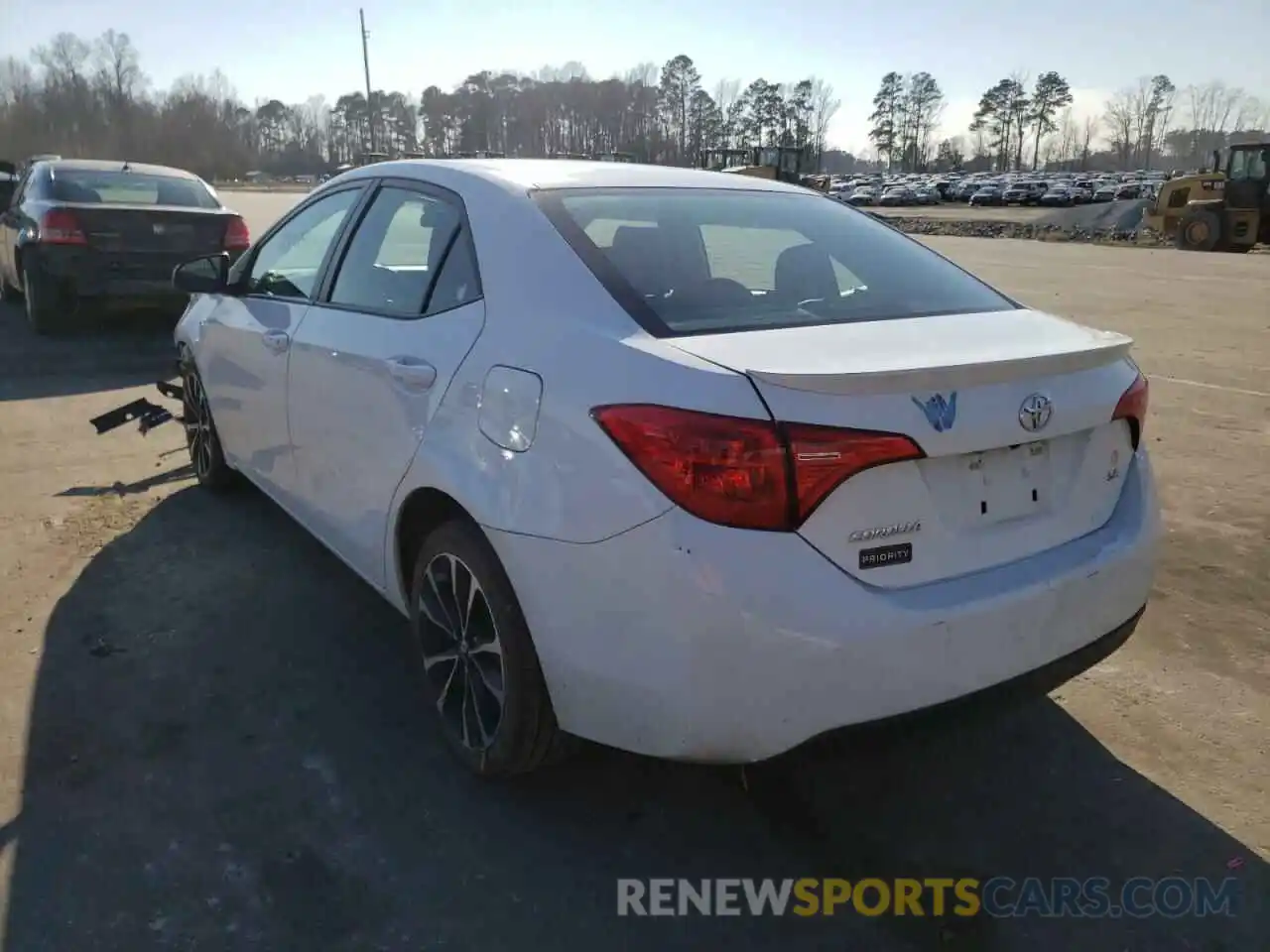 3 Photograph of a damaged car 5YFBURHE7KP927457 TOYOTA COROLLA 2019