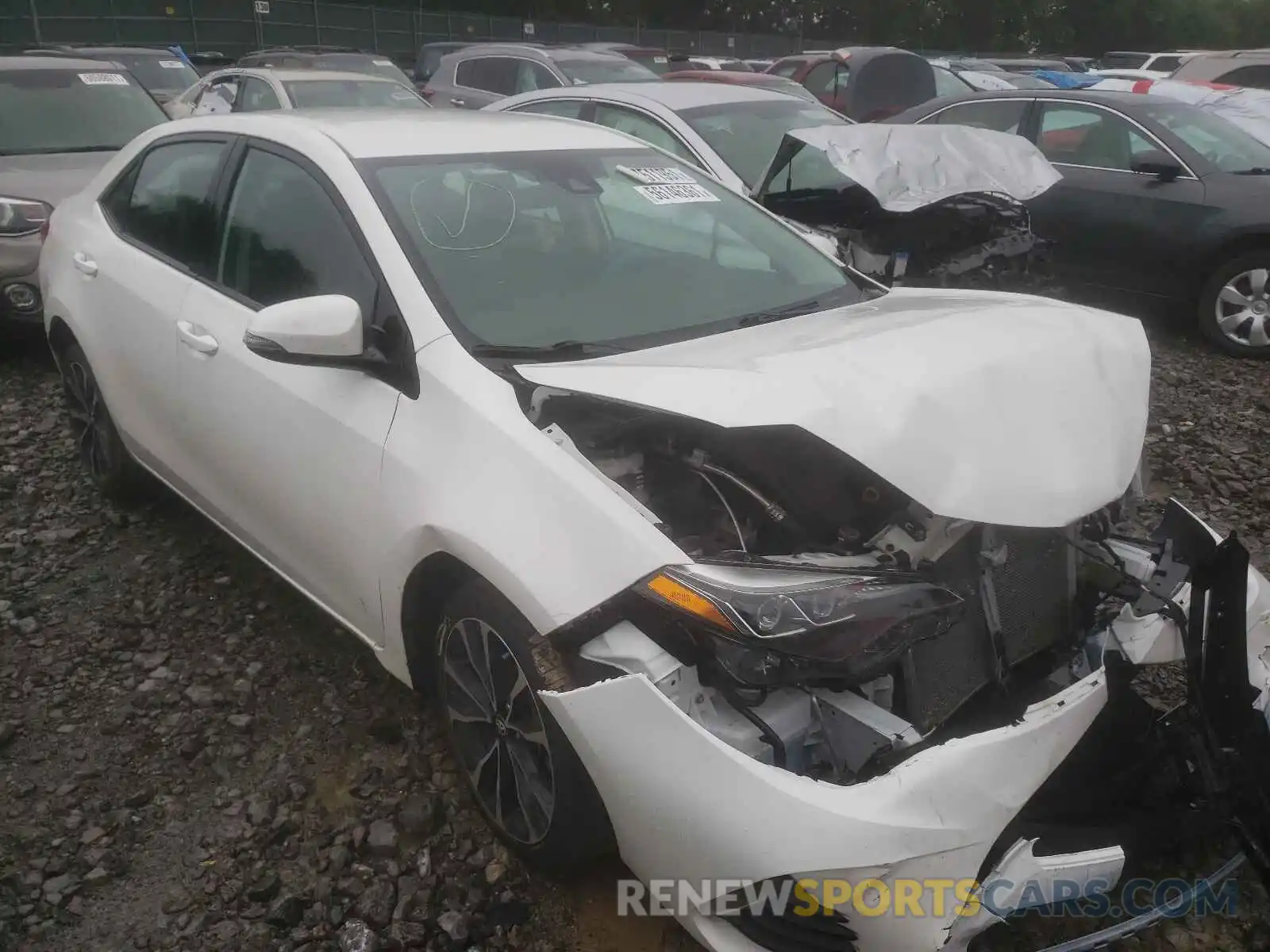 1 Photograph of a damaged car 5YFBURHE7KP927572 TOYOTA COROLLA 2019