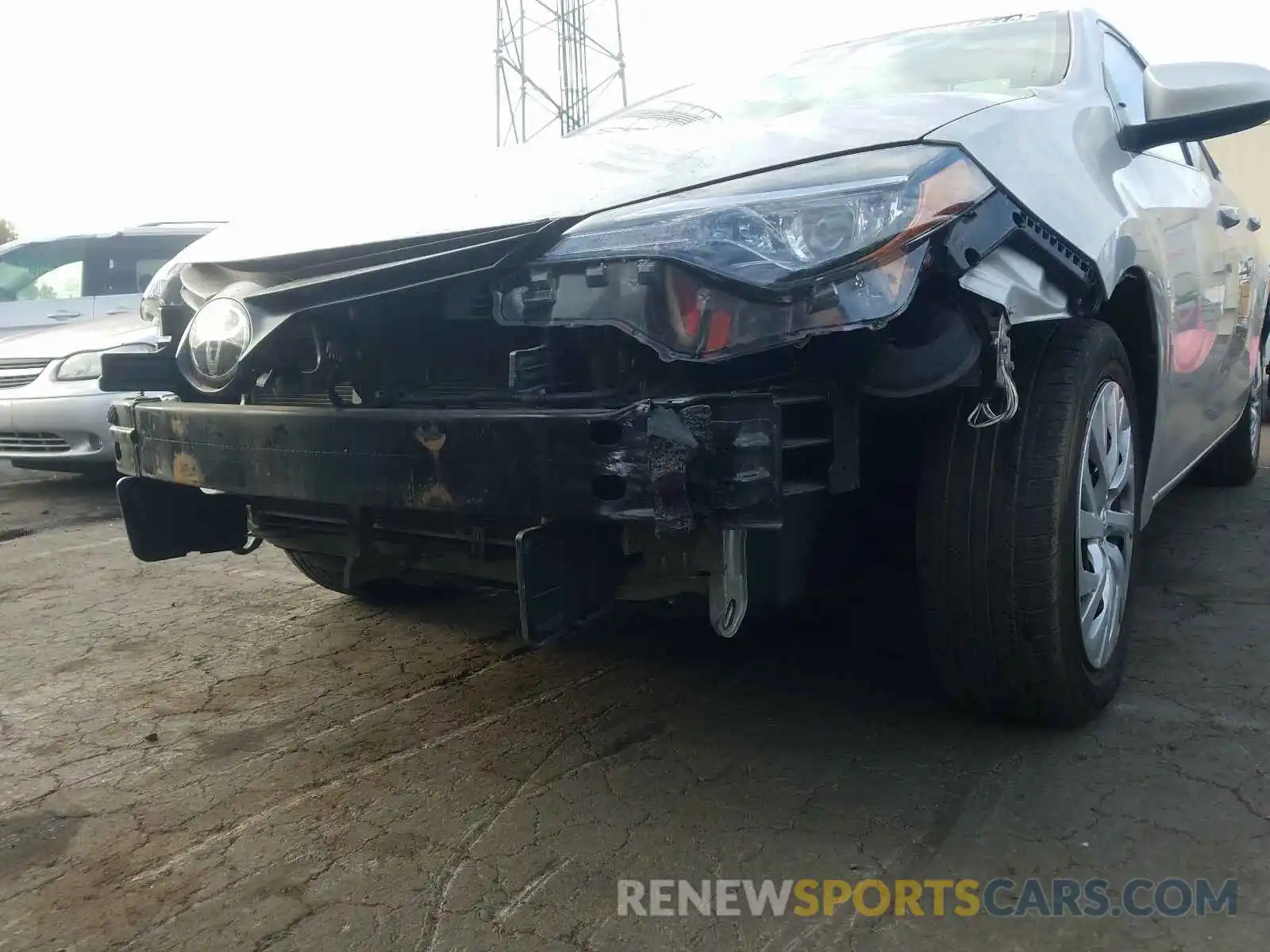 9 Photograph of a damaged car 5YFBURHE7KP927829 TOYOTA COROLLA 2019