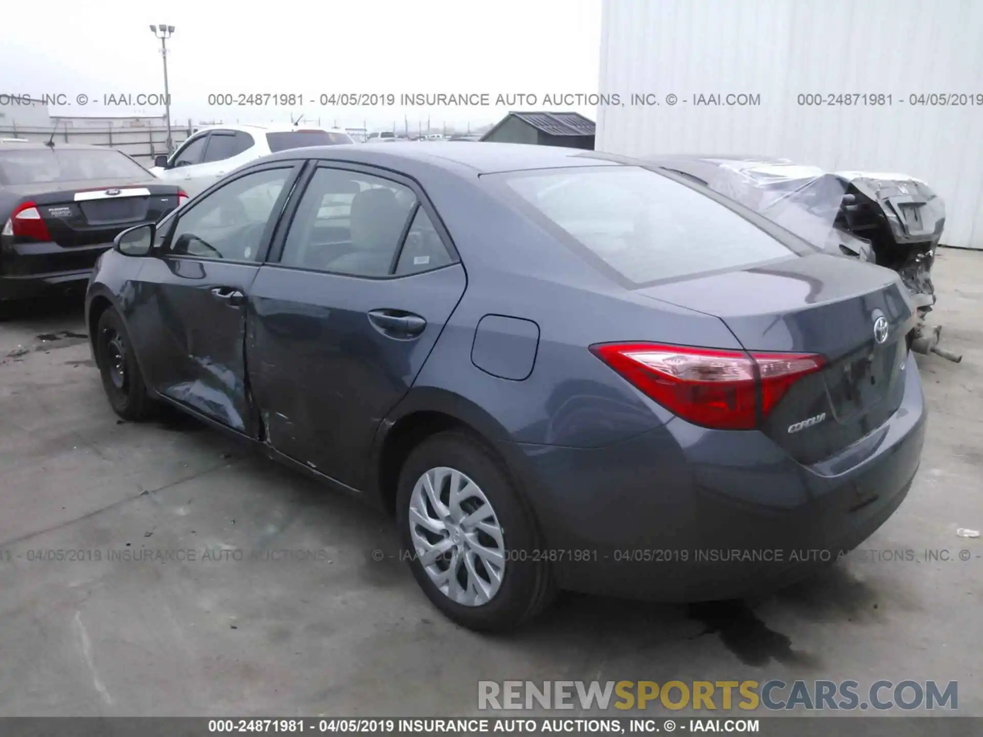 3 Photograph of a damaged car 5YFBURHE7KP928656 TOYOTA COROLLA 2019