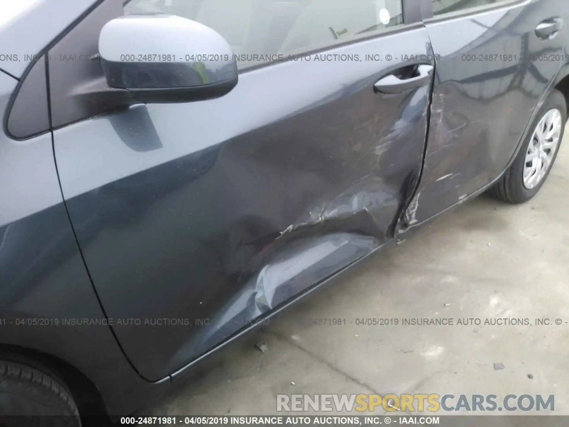 6 Photograph of a damaged car 5YFBURHE7KP928656 TOYOTA COROLLA 2019